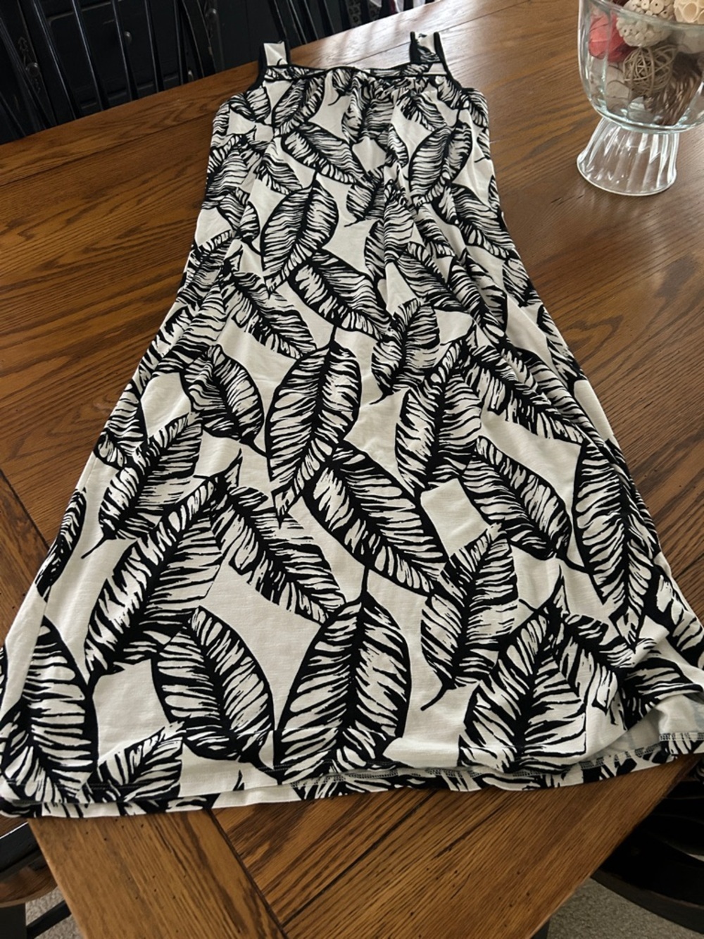 J. Jill Black & White Leaf-Print Maxi Dress/9 - Picture 4 of 4